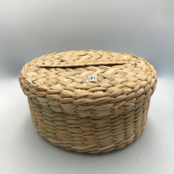Flettet kurv med lg
