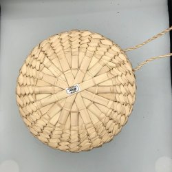 Flet kurv - med lg, og strop i siden