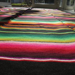 Serape  sort basis: Serape Negra