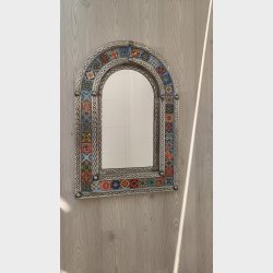 Halvrundt spejl  blikramme + Talavera-fliser