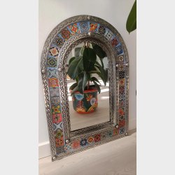 Halvrundt spejl  blikramme + Talavera-fliser