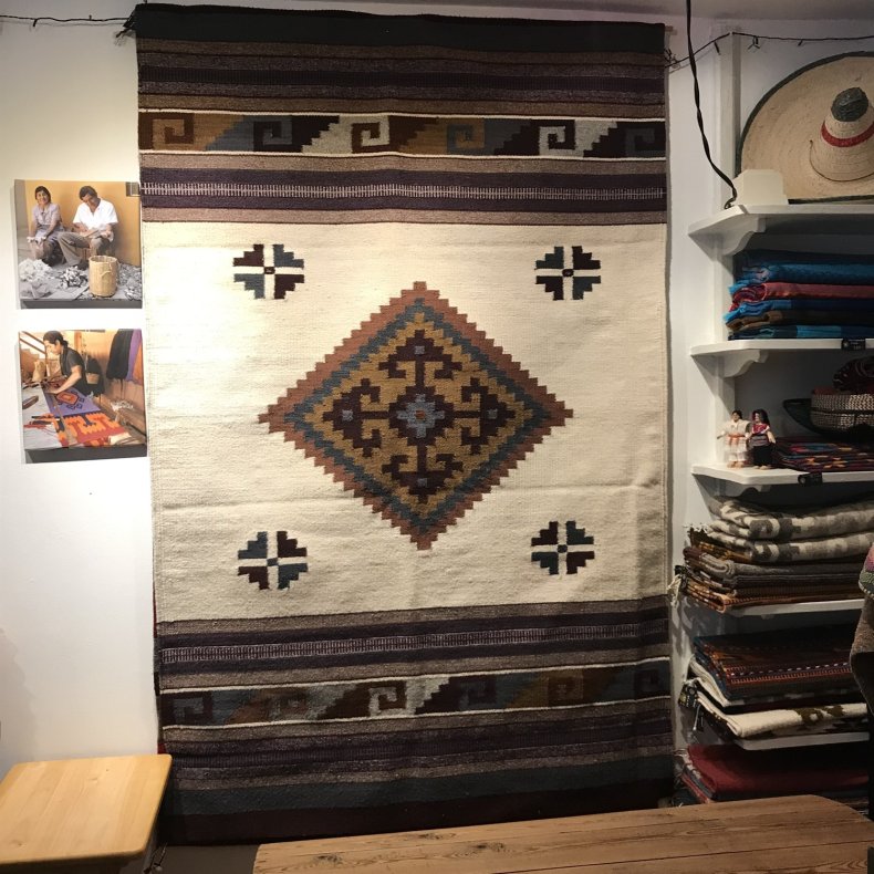 Zapotekisk uldt�ppe � hvid med diamantm�nster